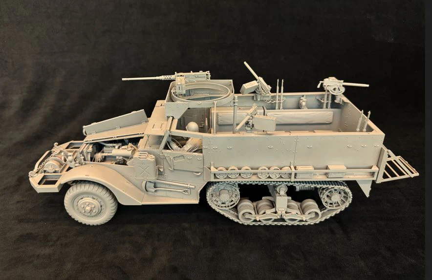 Andy’s Hobby Headquarters 1/16 US Army M3/M3A1 Halftrack - Image 2