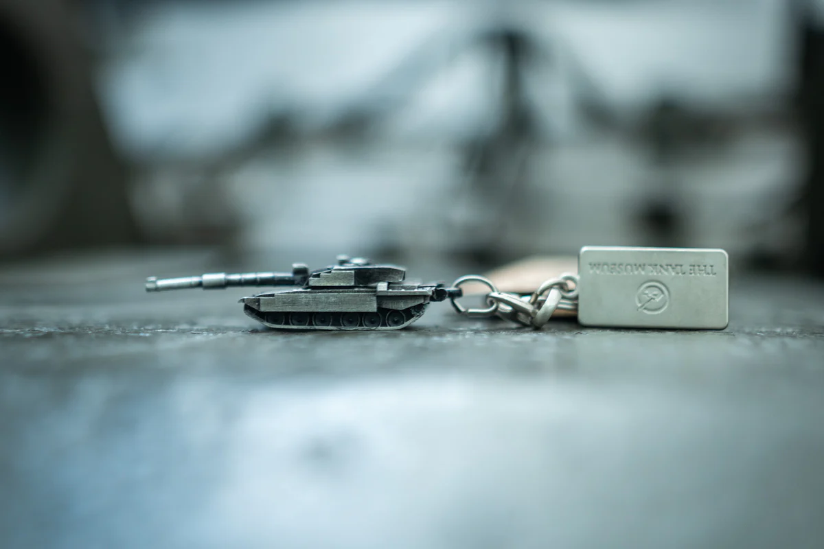 Challenger 2 Metal Keyring - Image 2