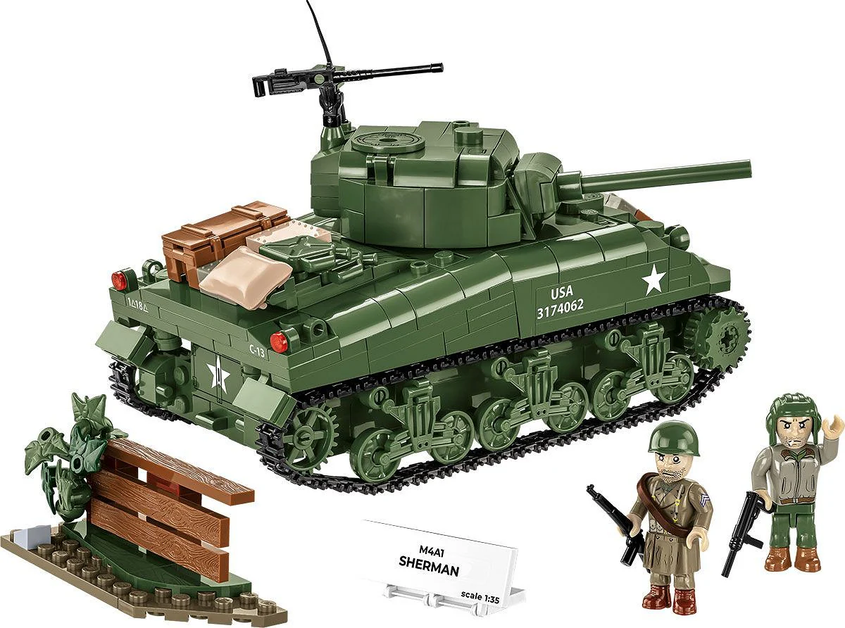 Cobi 1/35 Scale M4A1 Sherman - Image 4