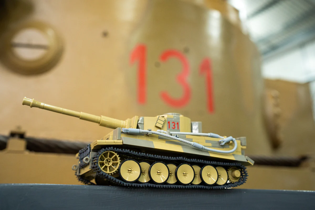 Cobi 1/35 Scale Tiger 131 - Image 10