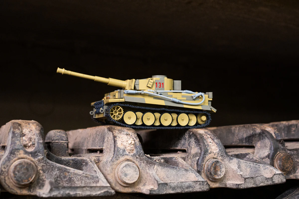 Cobi 1/35 Scale Tiger 131 - Image 9