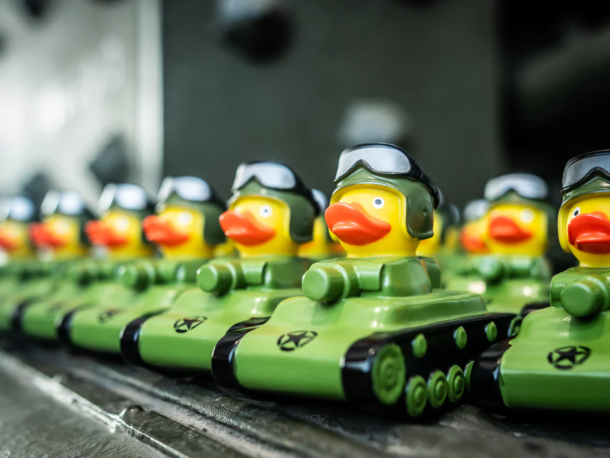 Exclusive Tank Commander Rubber Duck - Image 2