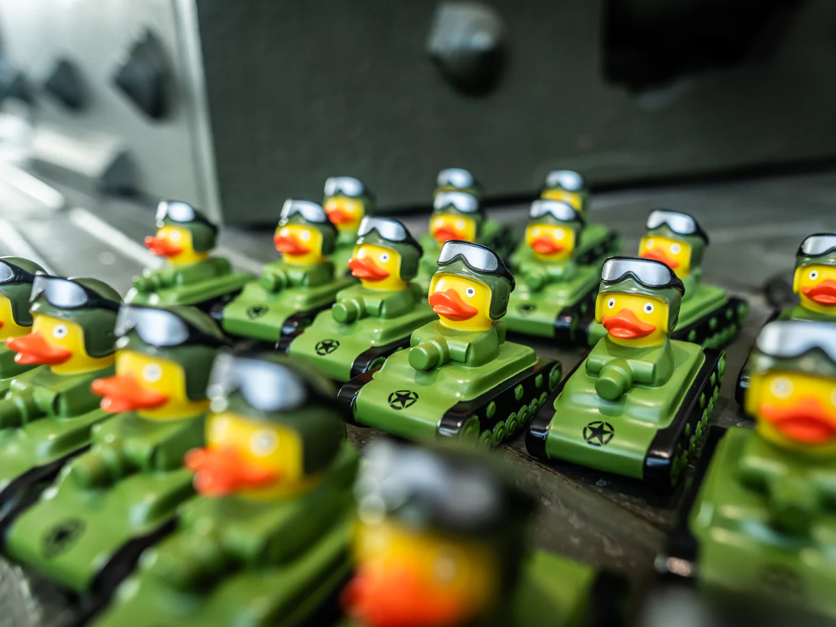 Exclusive Tank Commander Rubber Duck - Image 3