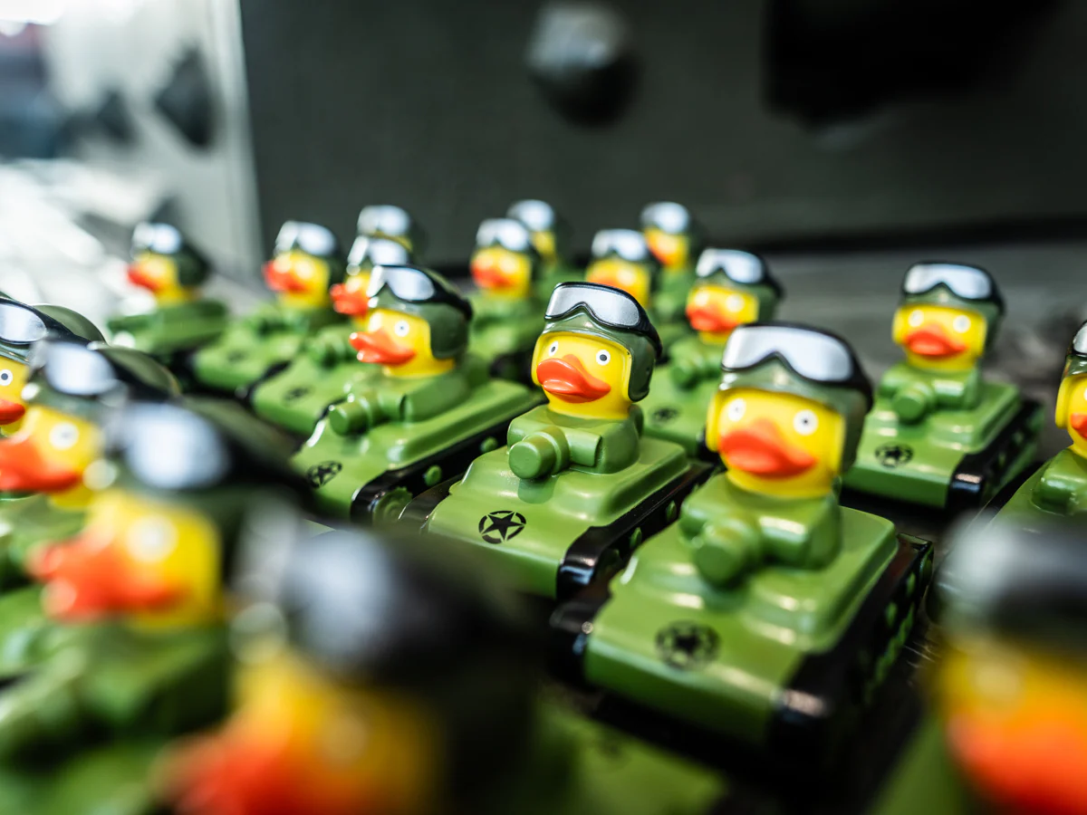 Exclusive Tank Commander Rubber Duck - Image 4