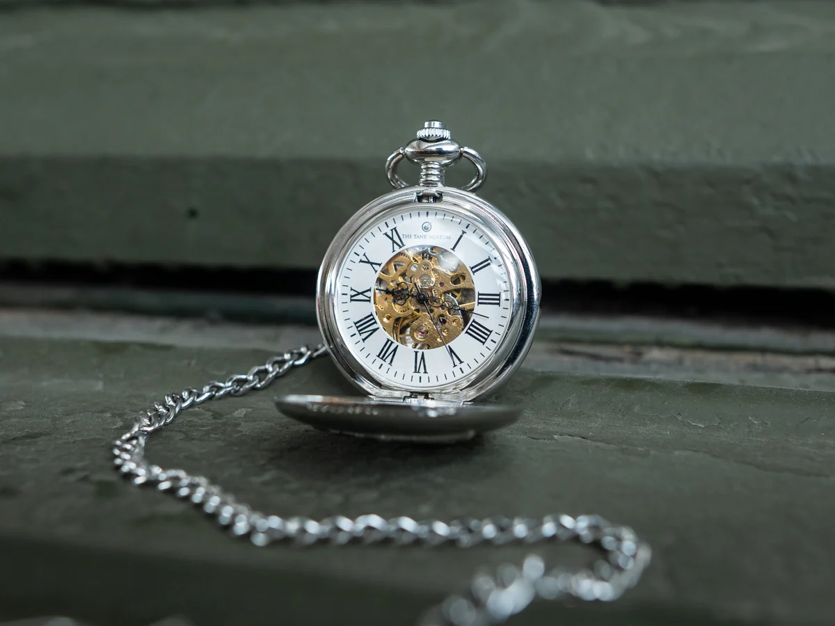 Exclusive Tank Museum Embossed Mechanical Pocket Watch - Image 6