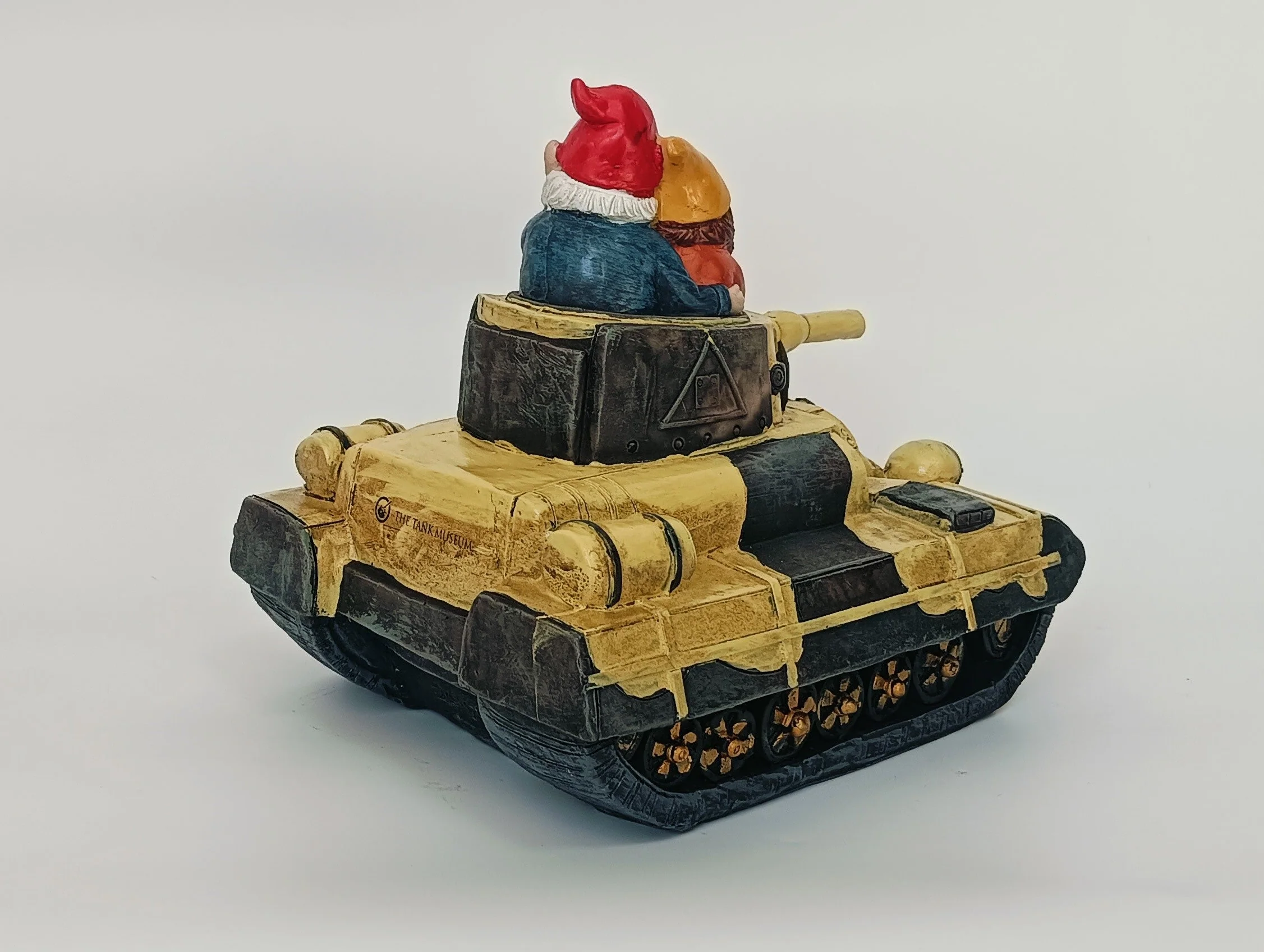 Gnome Valentine Tank - Image 9