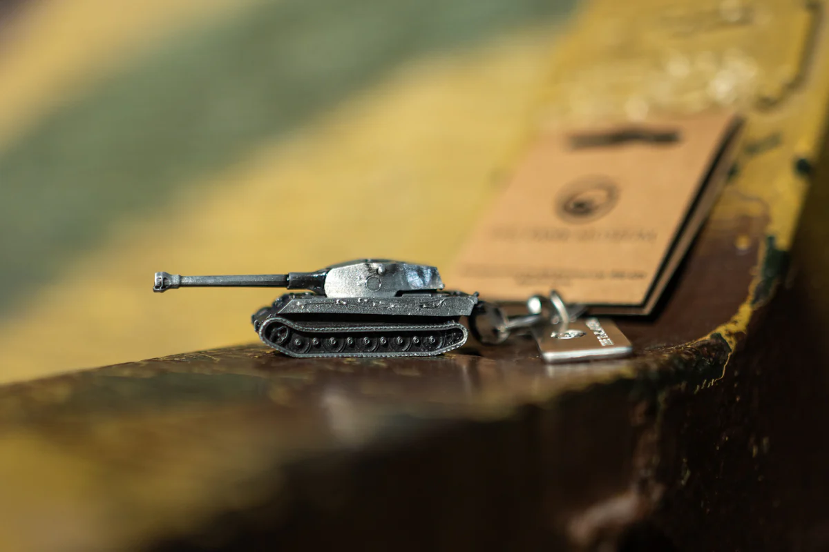 King Tiger V2 Metal Keyring - Image 2