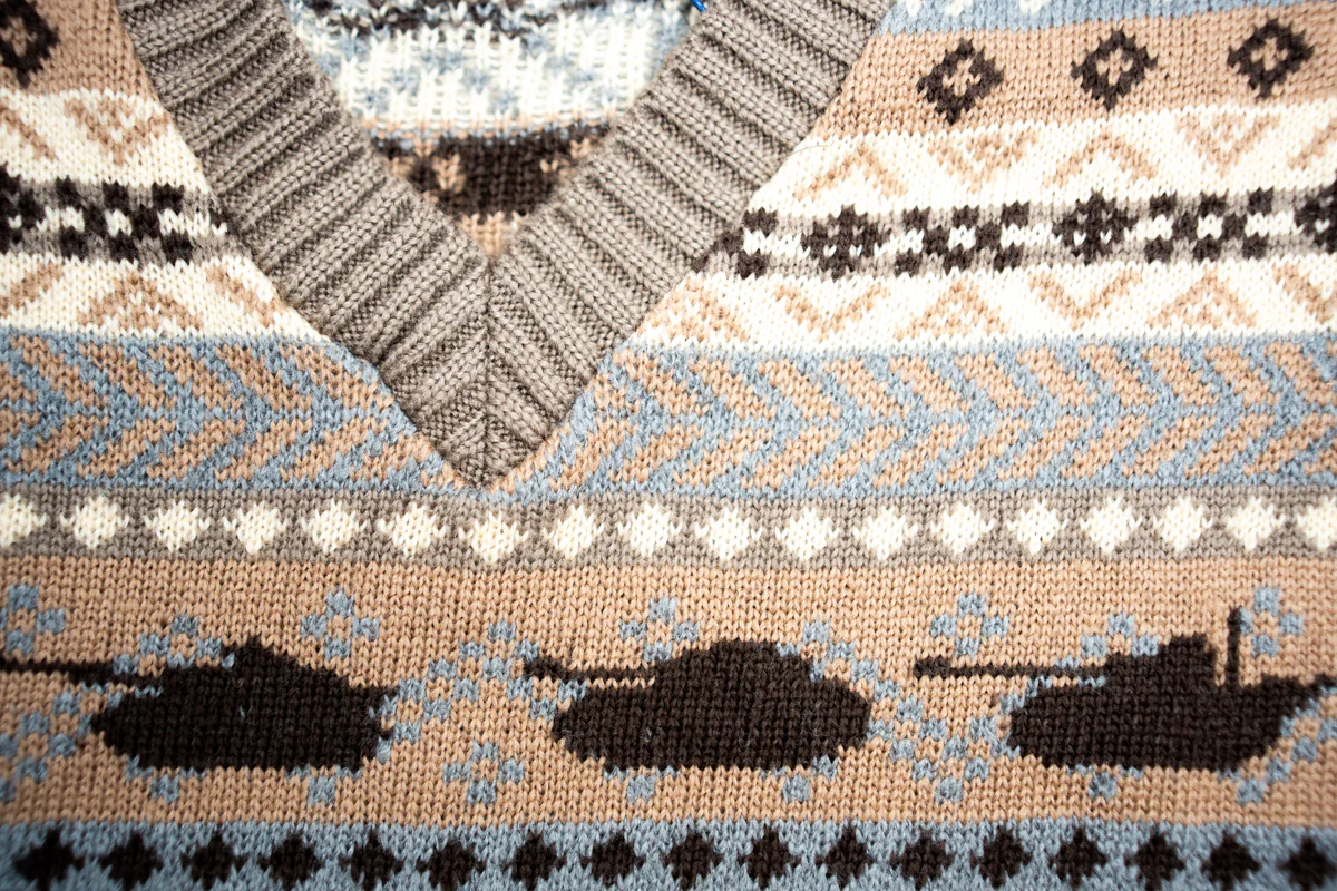 Nostalgia Tank Museum Knitted Tank Top - Image 3