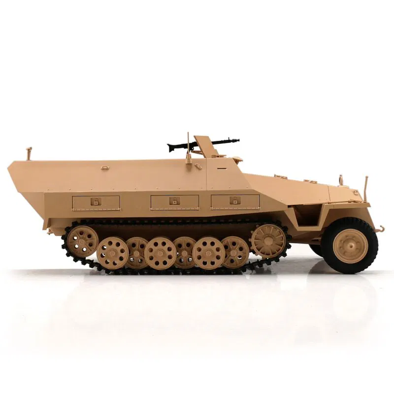 Remote Control: Torro 1/16 RC SdKfz 251/1 Ausf D, Sand - Image 3