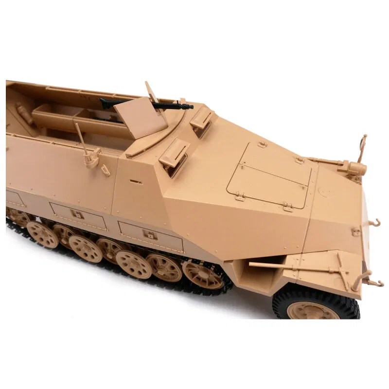 Remote Control: Torro 1/16 RC SdKfz 251/1 Ausf D, Sand - Image 6