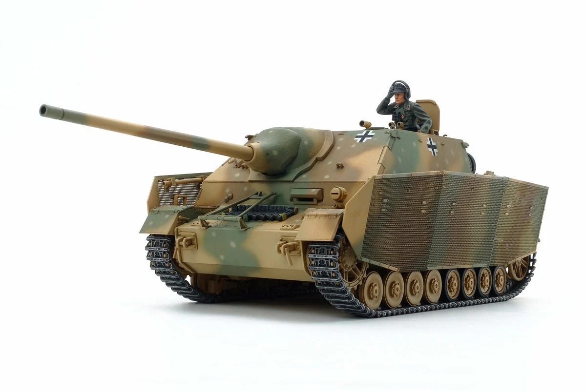 Tamiya 1/35 German Panzer IV/70A - Image 2