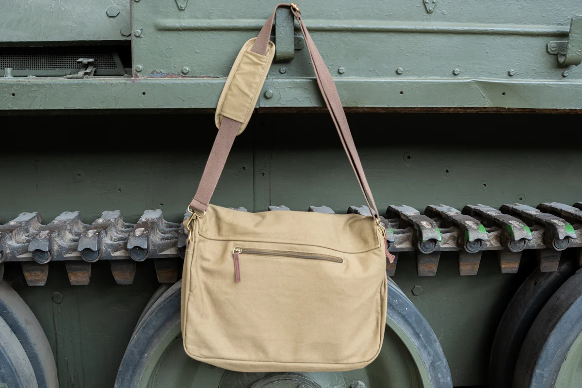 Tank Museum Canvas Bag - Image 4