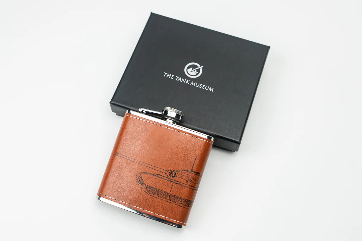 Tank Museum Exclusive Leatherette Hip Flask - Image 2
