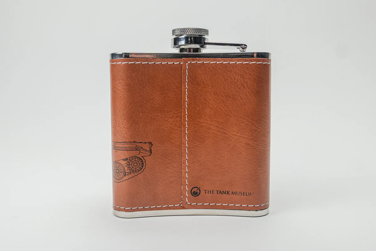 Tank Museum Exclusive Leatherette Hip Flask - Image 6