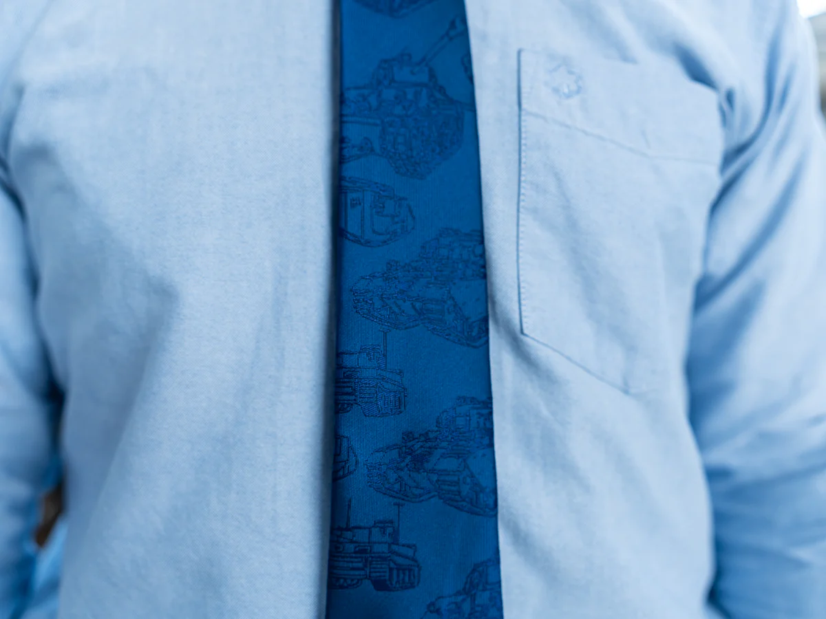 Tank Tie and Pin Badge - Image 7