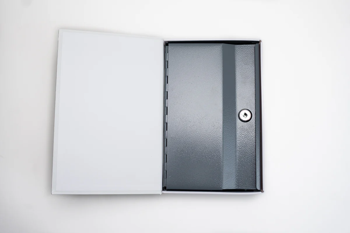 Exclusive Tanks of the World Book Safe - Image 5