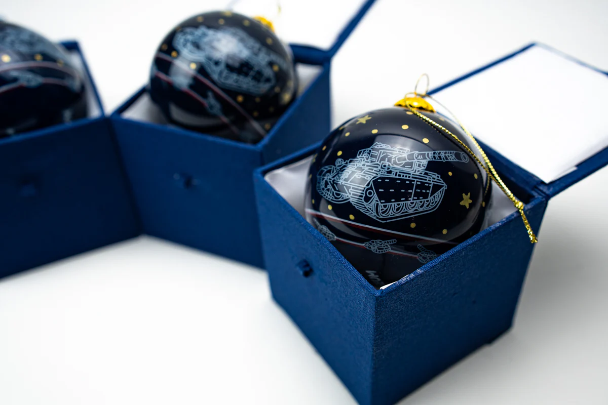The Tank Museum Bauble - Navy 2025 - Image 3