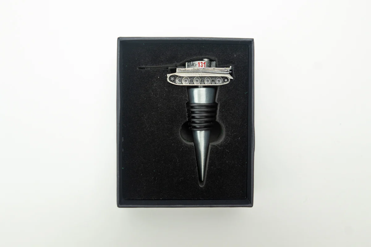 Tiger 131 Bottle Topper - Image 3