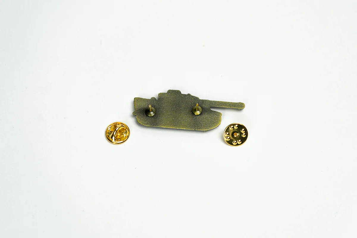 Tiger 131 Tank Pin Badge - Image 3