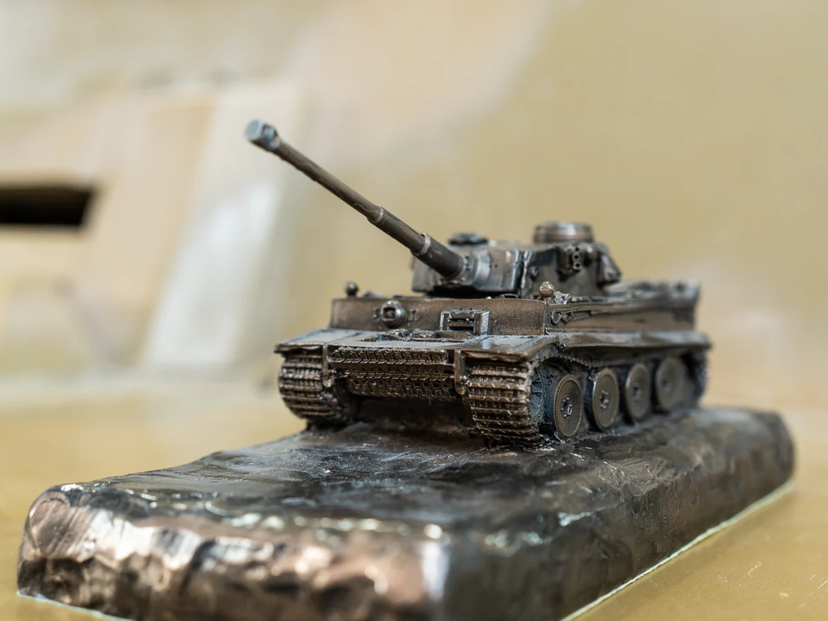 Tiger I Tank Military Figurine Cold Cast Bronze Statue Sculpture - Image 4