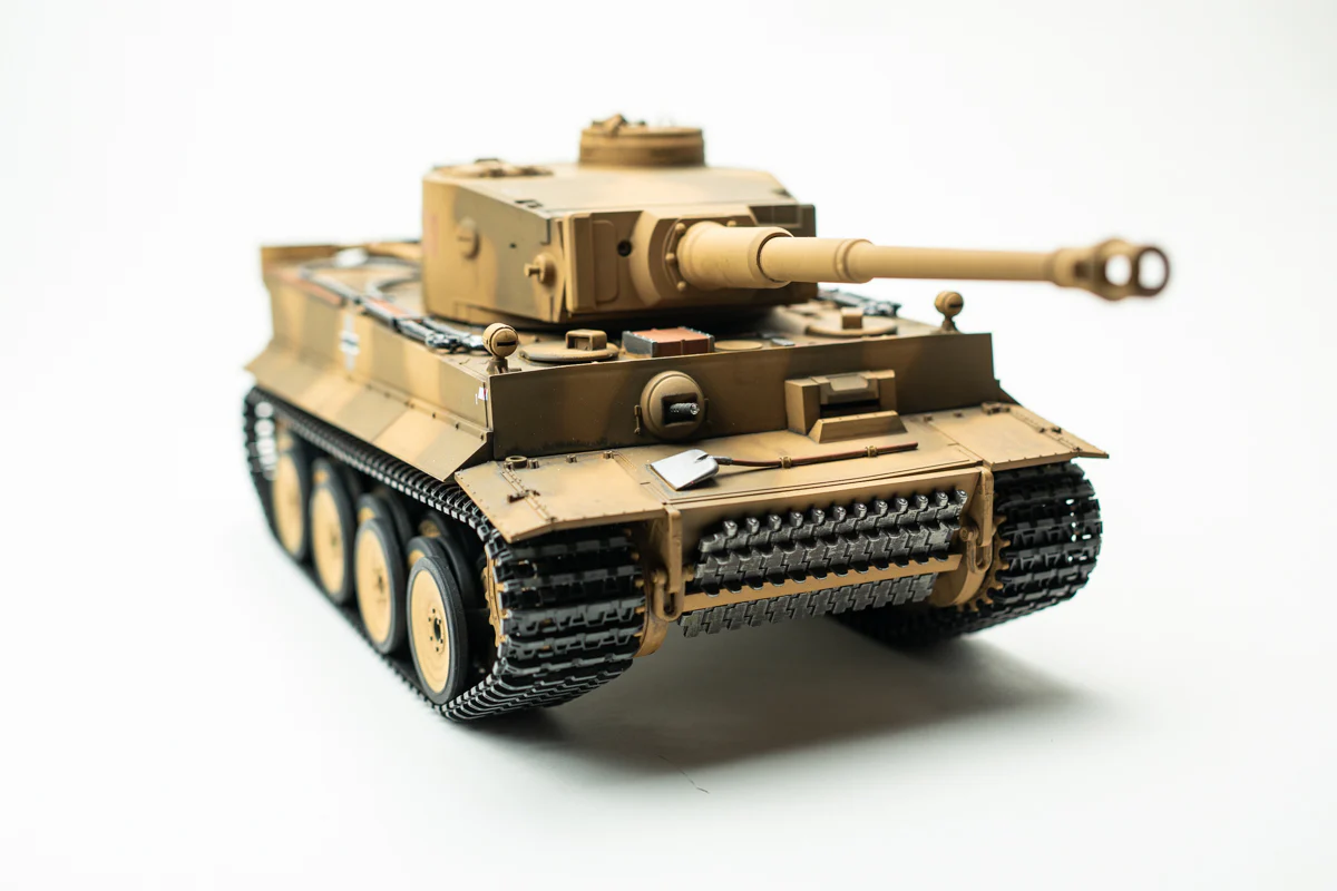 Torro Tiger 131 Remote Control Tank with BB Shooting Function - Image 7