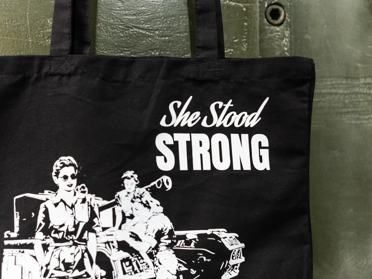 Women In Warfare 'She Stood Strong' Canvas Bag - Image 4